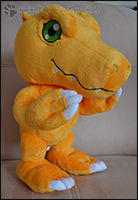 Agumon steht stabil, wenn man es etwas ausbalanciert.